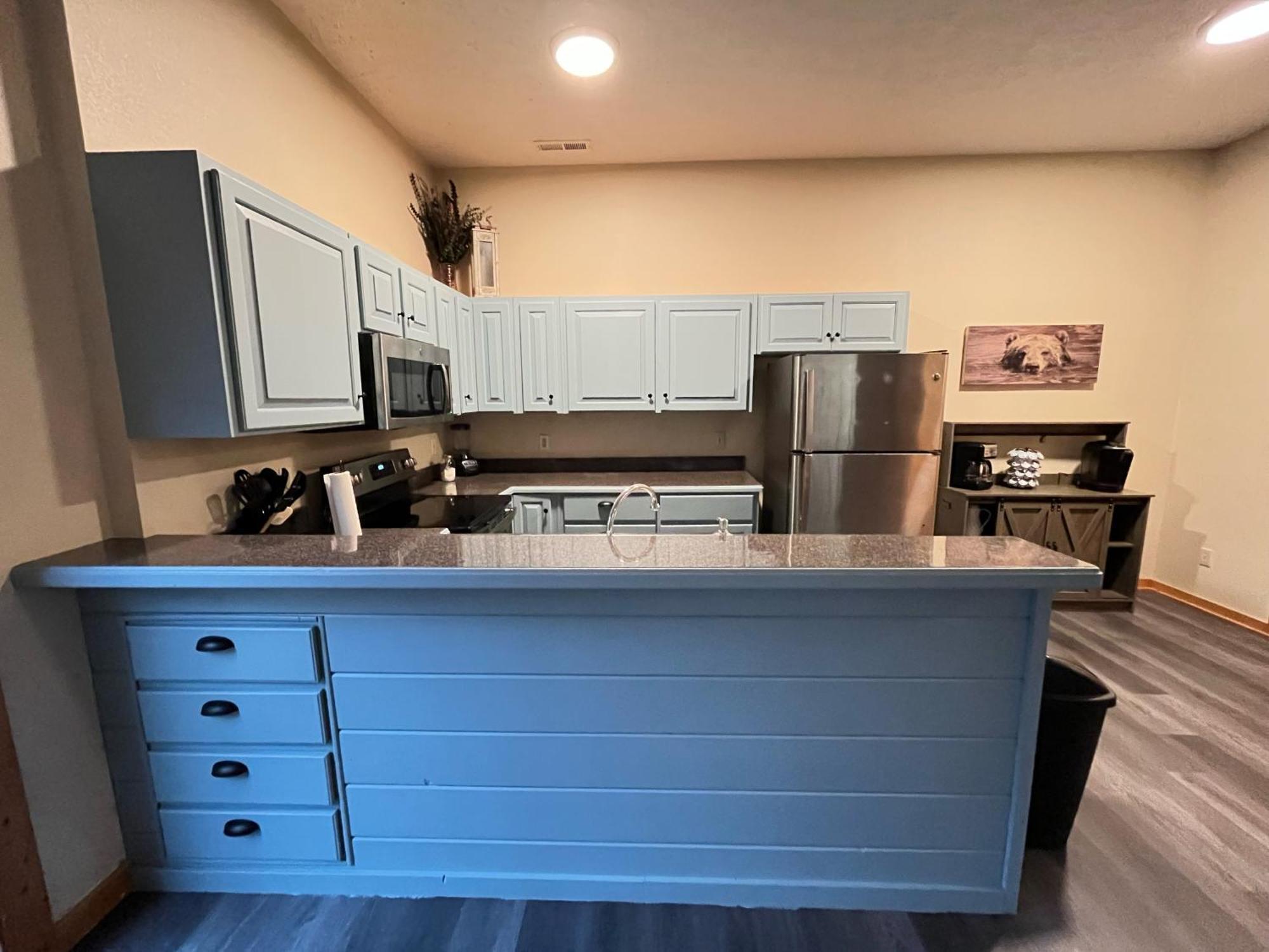 Smokey Mountain Retreat, Hot Tub, Game Room, Sleeps 8! 蓋特林堡 外观 照片